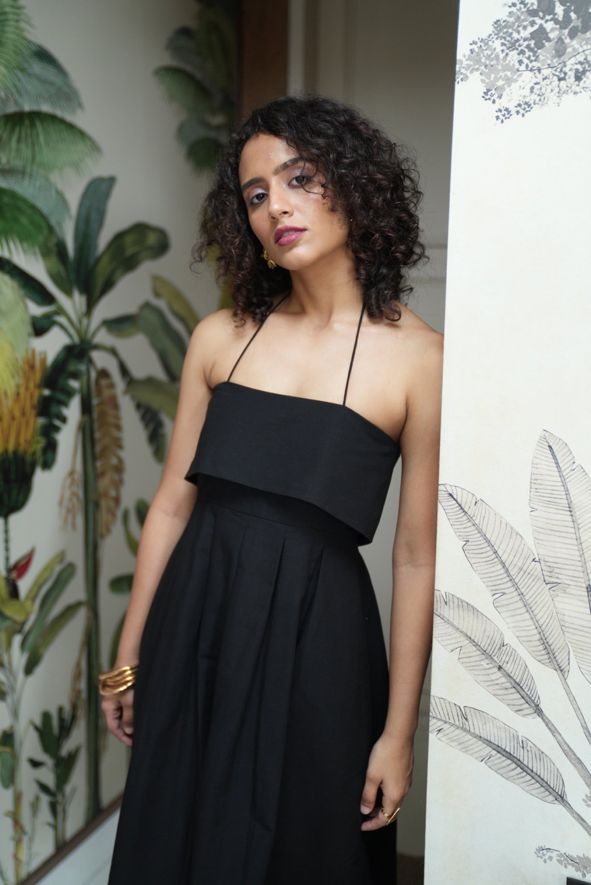 Dione Midi Dress - Black ORAYA Dione Midi Dress - Black ORAYA